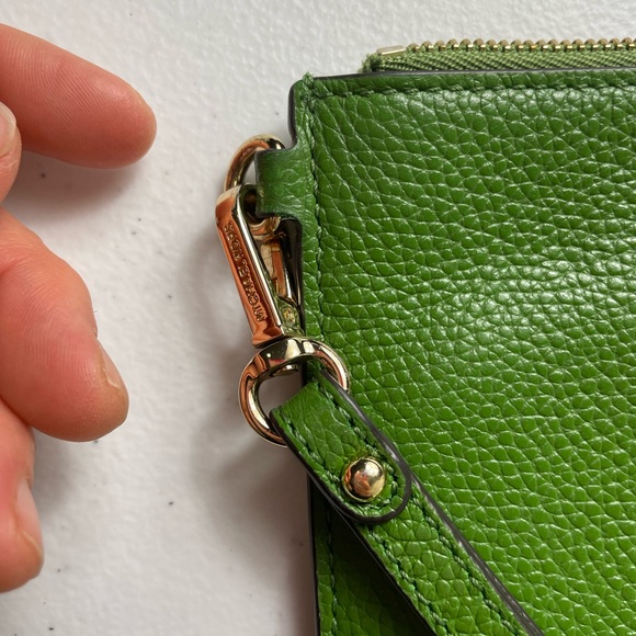 Michael Kors purse - Picture 6 of 13